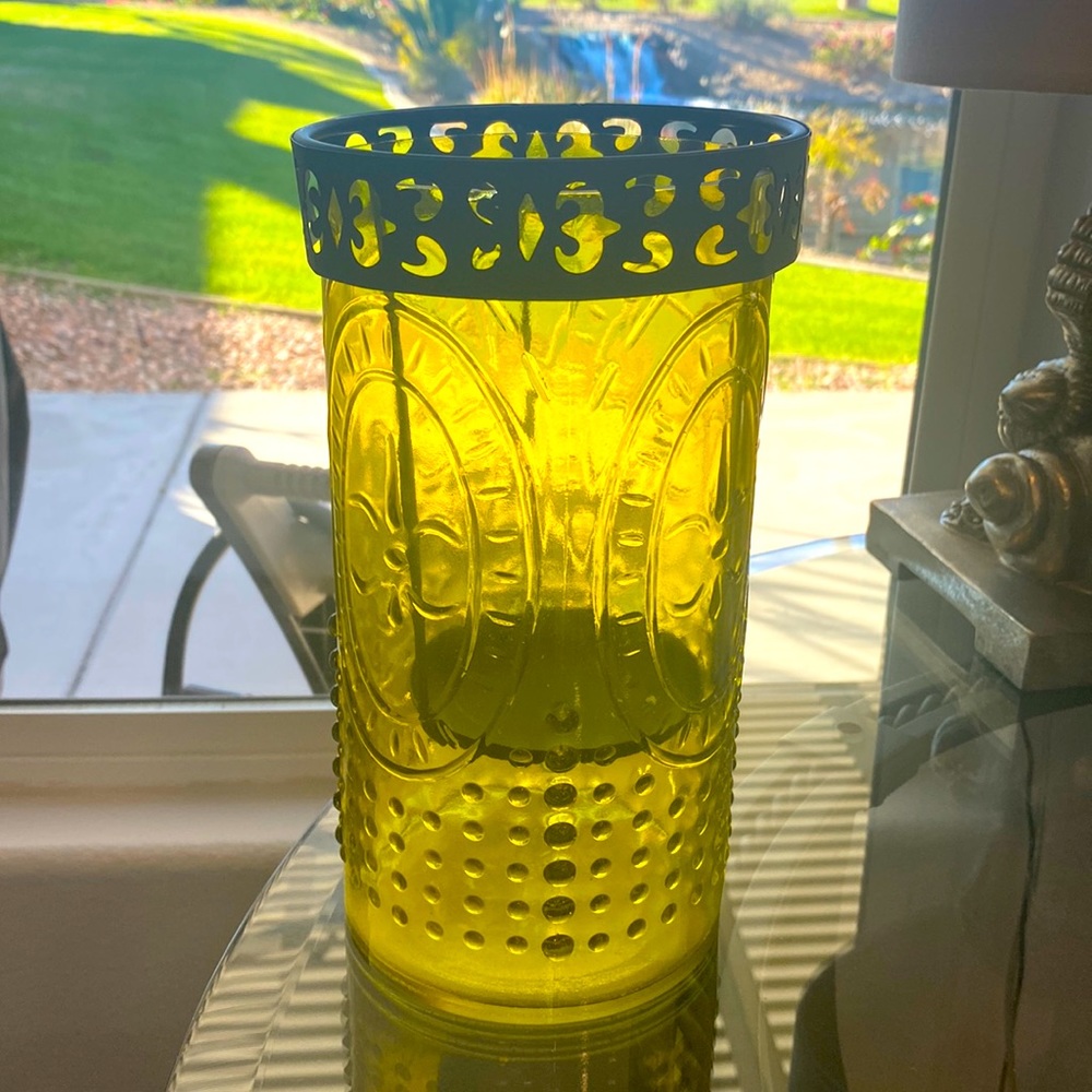 New-Candle Holder